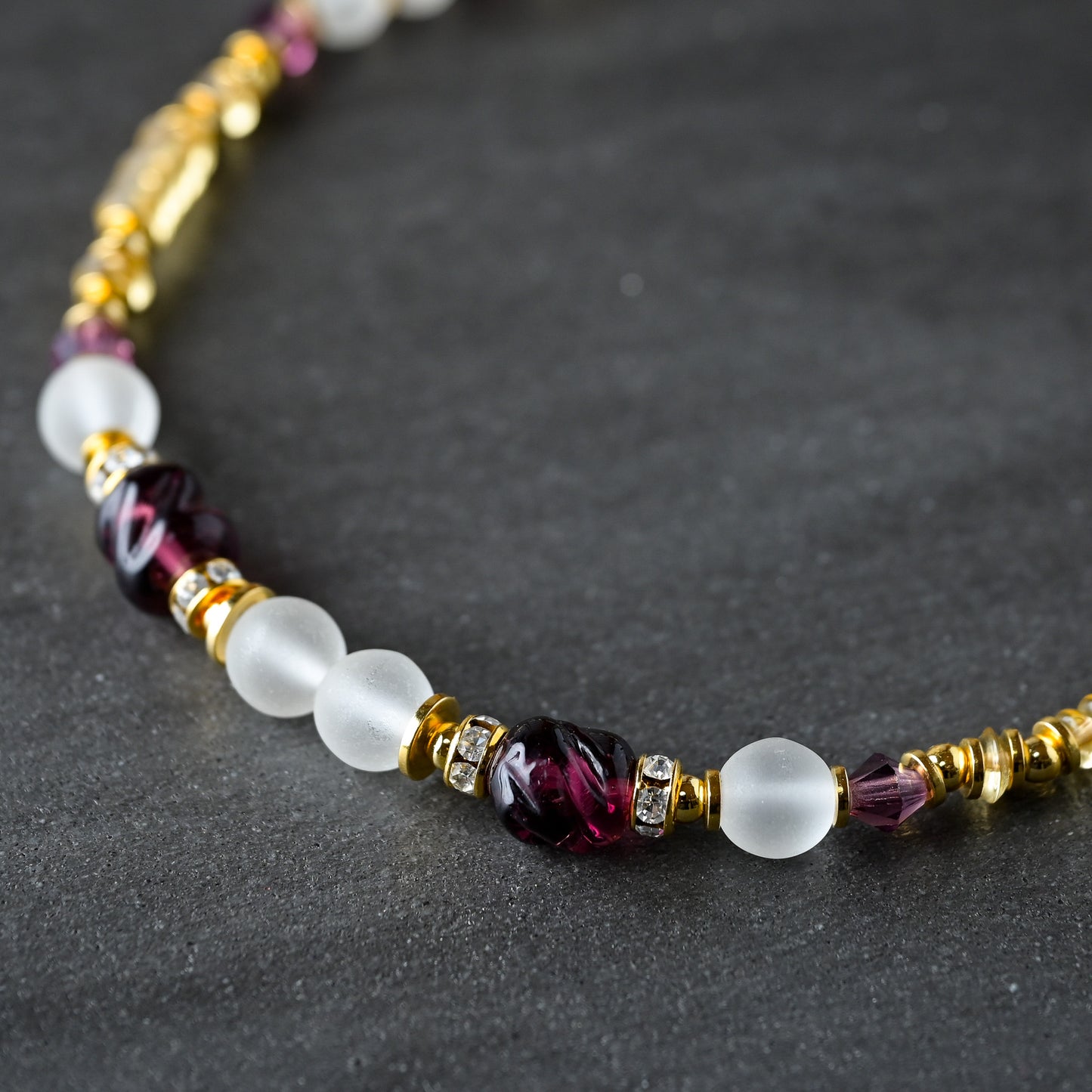 ベネチアンガラスビーズのネックレス シンプル