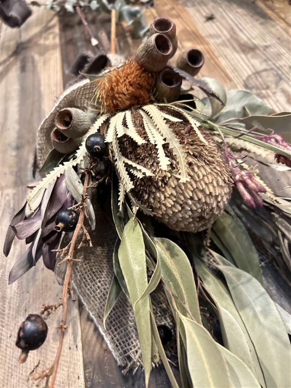 ワイルドフラワーのドライスワッグ